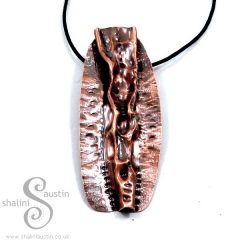 Air-Chased Copper Pendant ALIENS